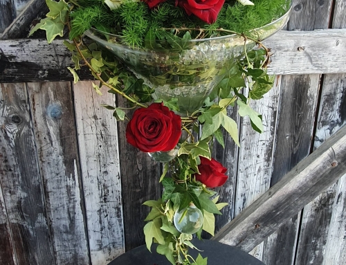 Vase Martini Roses et Lierre